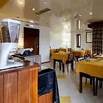 A. S.圣若昂-马德拉酒店 São João da Madeira