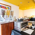 酒店 A. S.圣若昂-马德拉酒店 2*